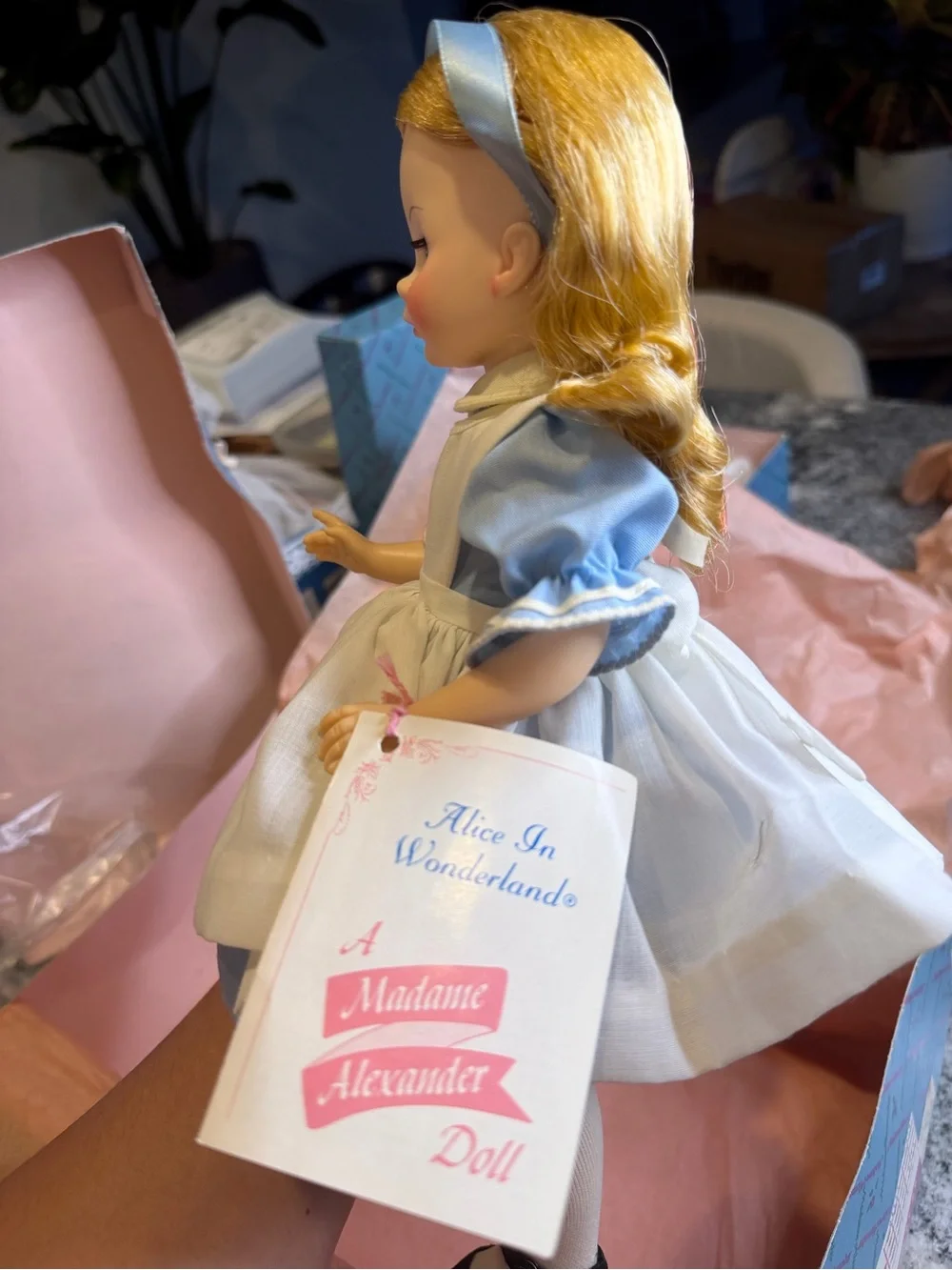 Madame Alexander classic alice